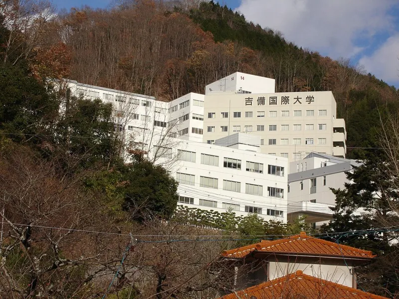 Beyond the Classroom: Building Real Friendships as an American Student in Japan